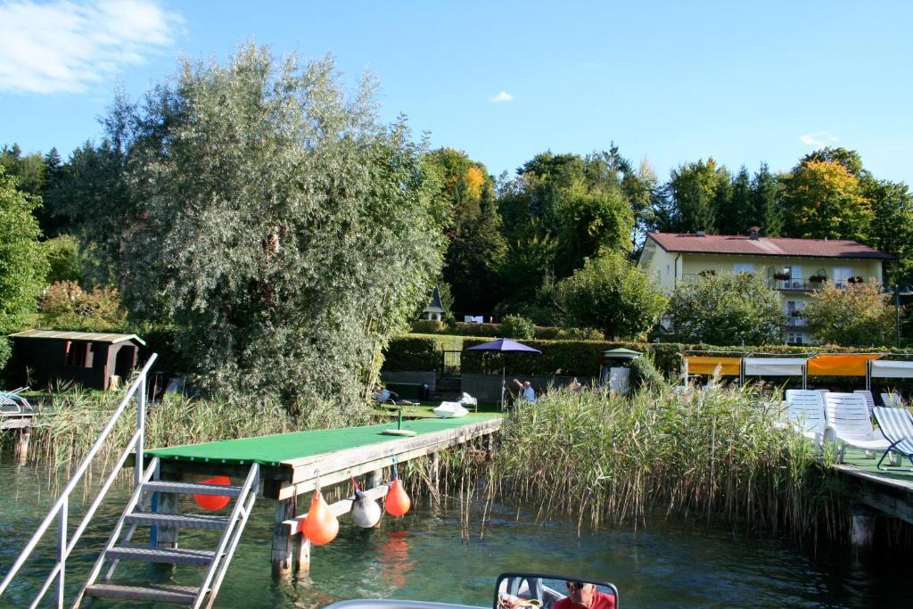 Ferienbungalow Weber Фельден-ам-Вёртер-Зе Экстерьер фото