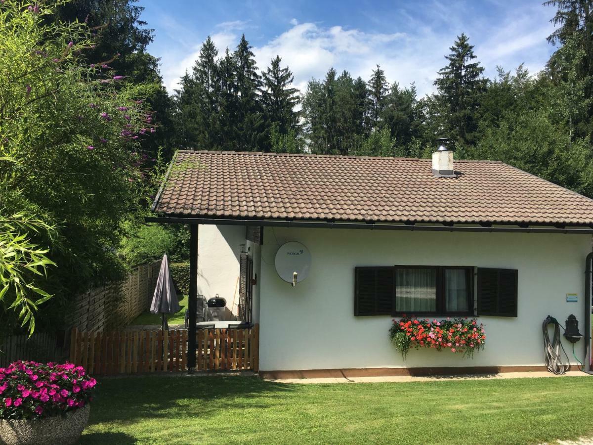 Ferienbungalow Weber Фельден-ам-Вёртер-Зе Экстерьер фото